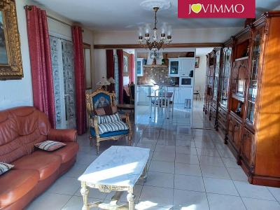 For sale Gonds calme, proche commodités : pôle médical, boulan 9 rooms 210 m2 Charente maritime (17100) photo 3