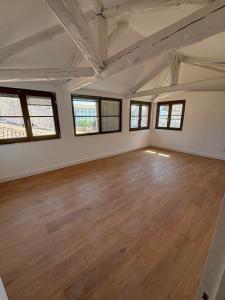 For sale 8 RUE DE LA PARISIRE 3 rooms 86 m2 Gard (30000) photo 2