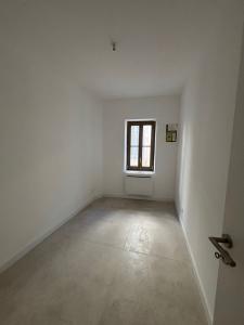 For sale 8 RUE DE LA PARISIRE 4 rooms 89 m2 Gard (30000) photo 3