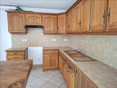 For rent Lindry 7 rooms 154 m2 Yonne (89240) photo 3