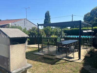 Acheter Maison 252 m2 Lussant