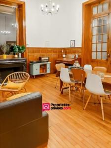 For sale Vendome 9 rooms 216 m2 Loir et cher (41100) photo 0