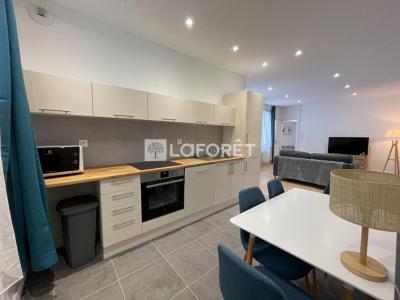 For sale Lille 3 rooms 66 m2 Nord (59000) photo 2