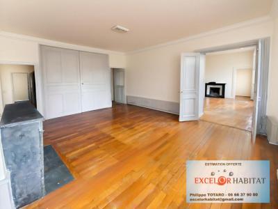 For sale Macon 2 rooms 132 m2 Saone et loire (71000) photo 3