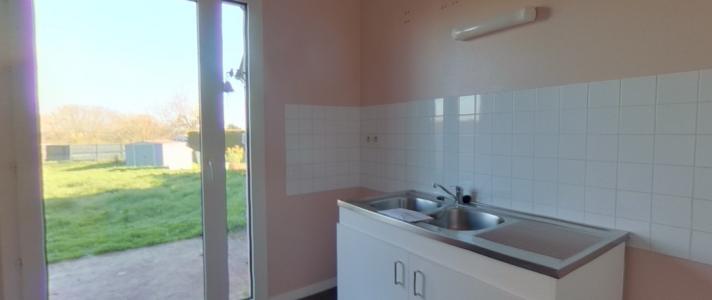 For sale Lavardin 3 rooms 69 m2 Sarthe (72240) photo 3