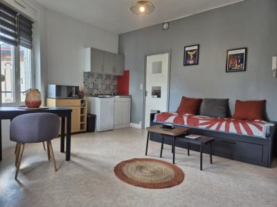 For rent Reims 1 room 22 m2 Marne (51100) photo 0