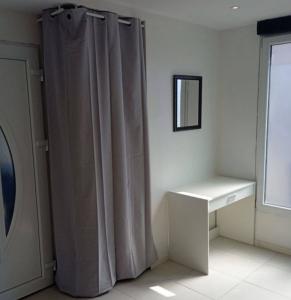 For rent Villeurbanne 1 room 20 m2 Rhone (69100) photo 2