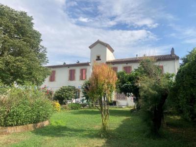For sale Mas-saintes-puelles 18 rooms 620 m2 Aude (11400) photo 0