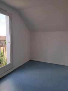 For rent Rilly-sur-vienne 4 rooms 78 m2 Indre et loire (37220) photo 2