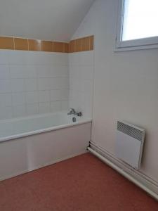 For rent Rilly-sur-vienne 4 rooms 78 m2 Indre et loire (37220) photo 3