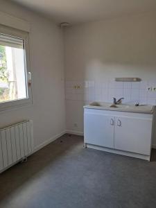 For rent Thizay 3 rooms 66 m2 Indre et loire (37500) photo 0