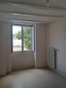 For rent Champigny-sur-veude 3 rooms 70 m2 Indre et loire (37120) photo 2