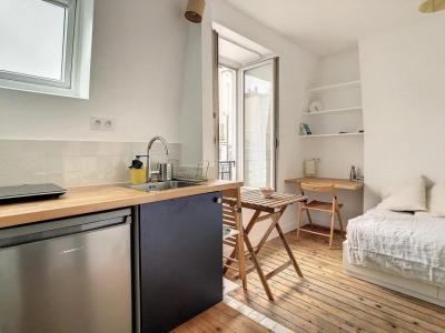 Louer Appartement 15 m2 Paris-10eme-arrondissement