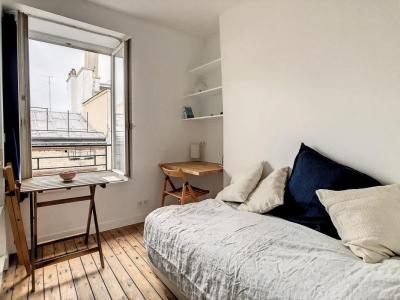 Louer Appartement Paris-10eme-arrondissement 753 euros