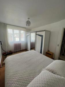For sale Noisy-le-sec 4 rooms 94 m2 Seine saint denis (93130) photo 3