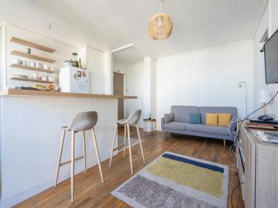 For sale Montreuil 4 rooms 63 m2 Seine saint denis (93100) photo 3