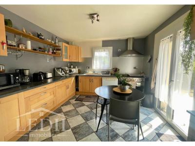 For sale Saint-saturnin 4 rooms 90 m2 Puy de dome (63450) photo 2