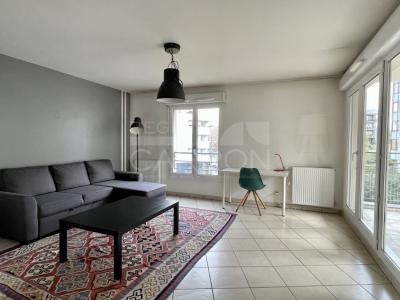 For rent Villeurbanne 3 rooms 76 m2 Rhone (69100) photo 1