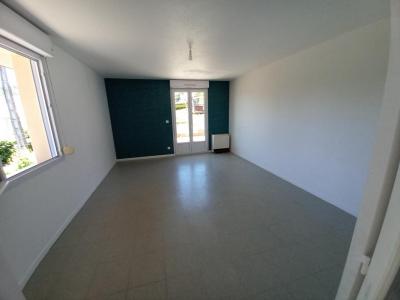 For rent Anost 4 rooms 84 m2 Saone et loire (71550) photo 3