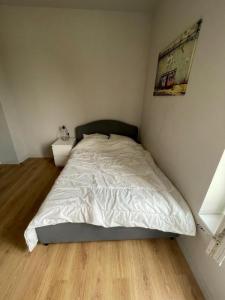 For rent Oullins 1 room 20 m2 Rhone (69600) photo 1