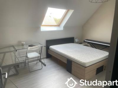 For rent Roissy-en-brie 1 room 17 m2 Seine et marne (77680) photo 2