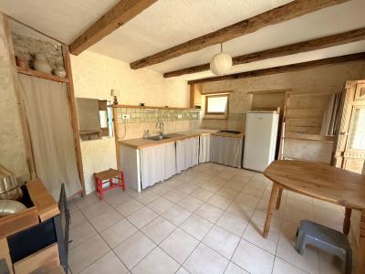 For sale AU COEUR DU VILLAGE 3 rooms 84 m2 Herault (34210) photo 4