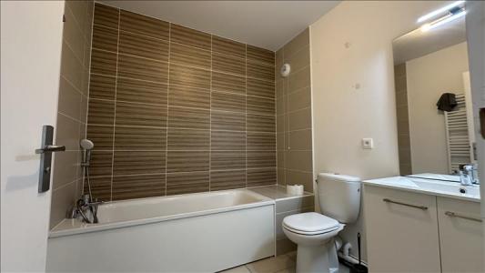 For rent Rungis 2 rooms 48 m2 Val de Marne (94150) photo 4