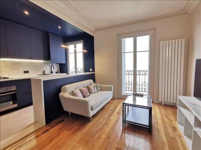 For rent Courbevoie 2 rooms 45 m2 Hauts de Seine (92400) photo 0