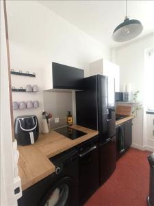 For rent Paris-17eme-arrondissement 2 rooms 41 m2 Paris (75017) photo 3