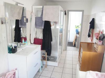 For sale Montceau-les-mines 7 rooms 110 m2 Saone et loire (71300) photo 2