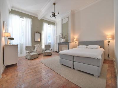 For sale Saint-hippolyte-du-fort 16 rooms 510 m2 Gard (30170) photo 3