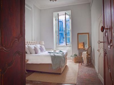 For sale Saint-hippolyte-du-fort 16 rooms 510 m2 Gard (30170) photo 4