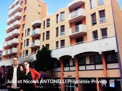 Acheter Appartement 101 m2 Saint-etienne