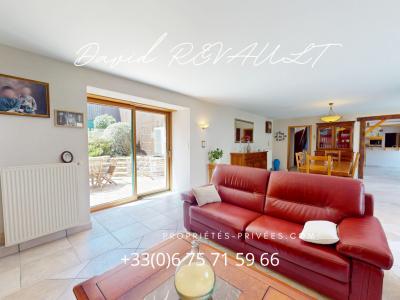 For sale Elven 8 rooms 210 m2 Morbihan (56250) photo 3