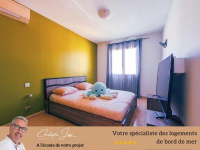 For sale Barcares 13 rooms 217 m2 Pyrenees orientales (66420) photo 2