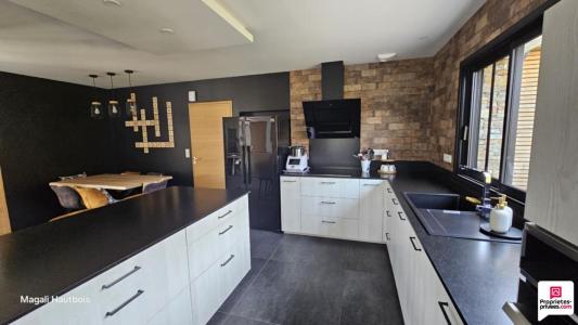Acheter Maison 283 m2 Avranches