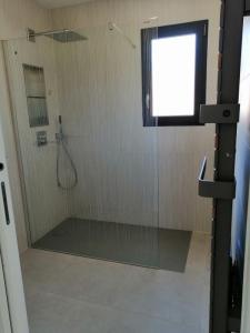 For sale Saint-jean-lasseille 4 rooms 80 m2 Pyrenees orientales (66300) photo 3