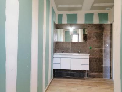 For sale Saint-jean-lasseille 4 rooms 80 m2 Pyrenees orientales (66300) photo 4