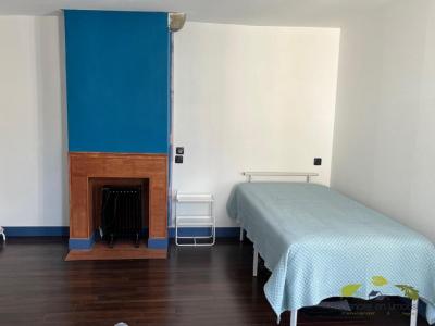 For sale Treignac 3 rooms 79 m2 Correze (19260) photo 3