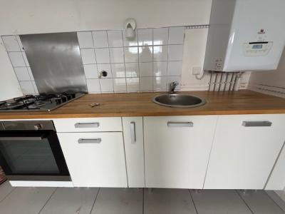 Louer Appartement Tassin-la-demi-lune 985 euros