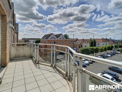 For rent Linselles 4 rooms 105 m2 Nord (59126) photo 3