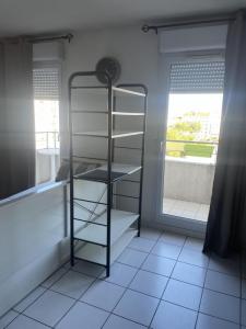 For rent Lyon-8eme-arrondissement 2 rooms 46 m2 Rhone (69008) photo 4