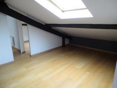Louer Appartement 42 m2 Marcq-en-baroeul