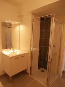 For rent Nantes 3 rooms 62 m2 Loire atlantique (44000) photo 3