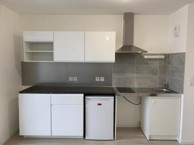 For rent Nantes 2 rooms 40 m2 Loire atlantique (44200) photo 4