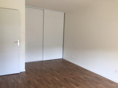 Louer Appartement Saint-etienne-de-montluc 766 euros