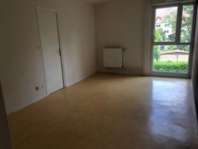 Louer Appartement 79 m2 Isle-sur-le-doubs