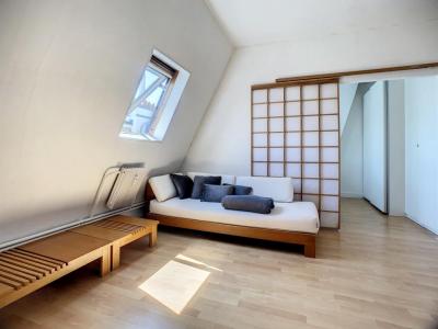 For rent Paris-18eme-arrondissement 2 rooms 31 m2 Paris (75018) photo 1