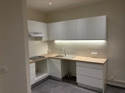 Louer Appartement 119 m2 Lyon-3eme-arrondissement