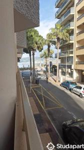 For rent Juan-les-pins 2 rooms 54 m2 Alpes Maritimes (06160) photo 3